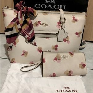Coach Bag w/ Wallet & ribbon